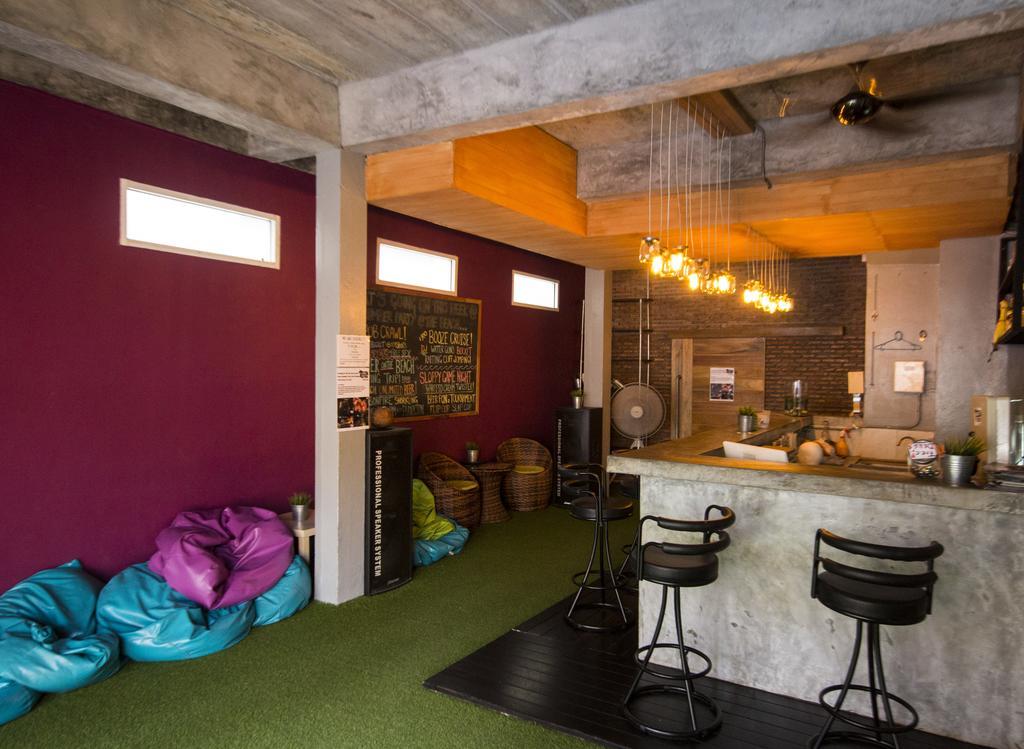 Slumber Party Hostel Krabi Beach Ao Nang Ngoại thất bức ảnh