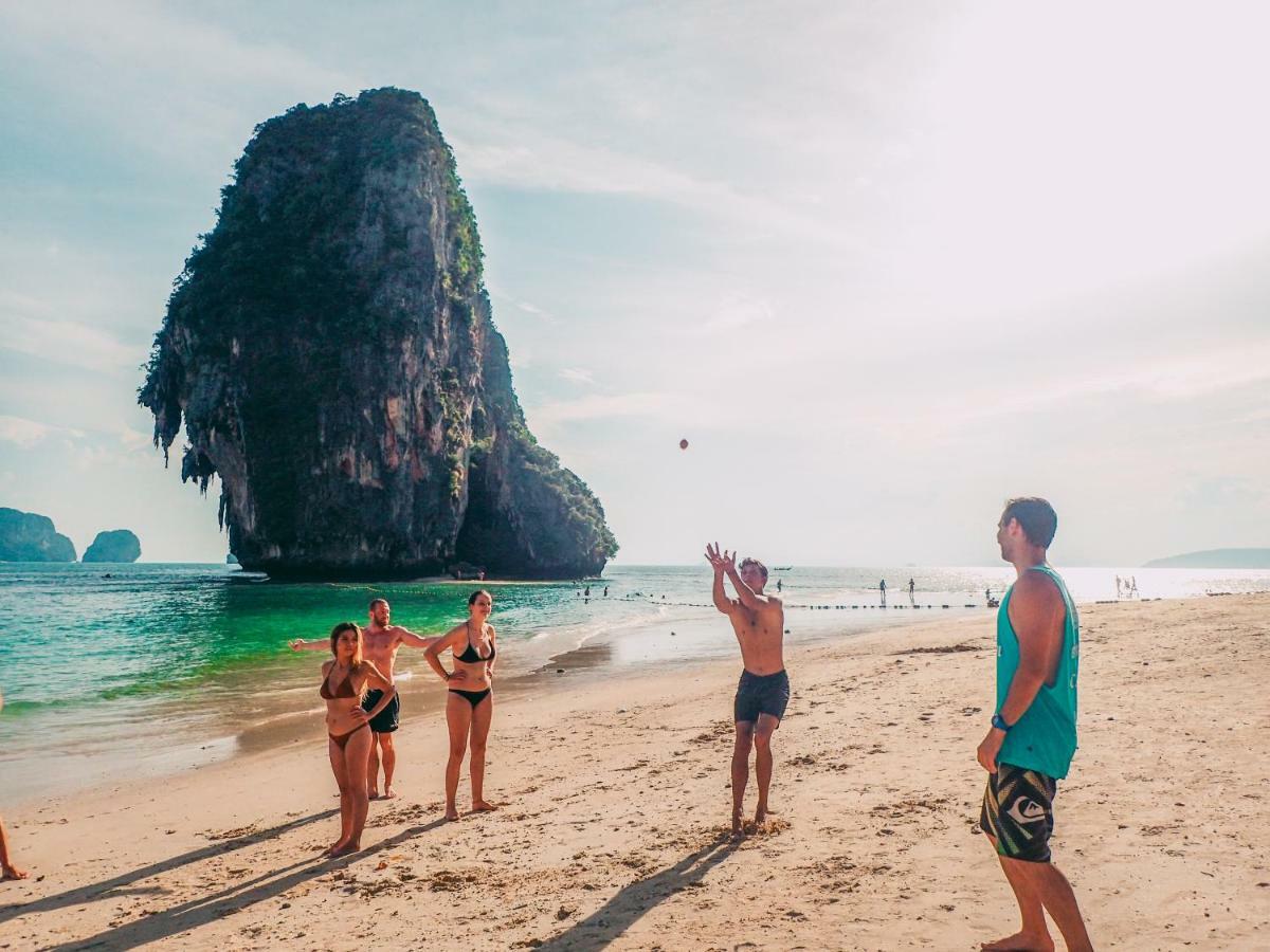 Slumber Party Hostel Krabi Beach Ao Nang Ngoại thất bức ảnh