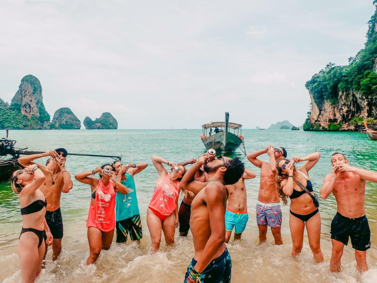 Slumber Party Hostel Krabi Beach Ao Nang Ngoại thất bức ảnh